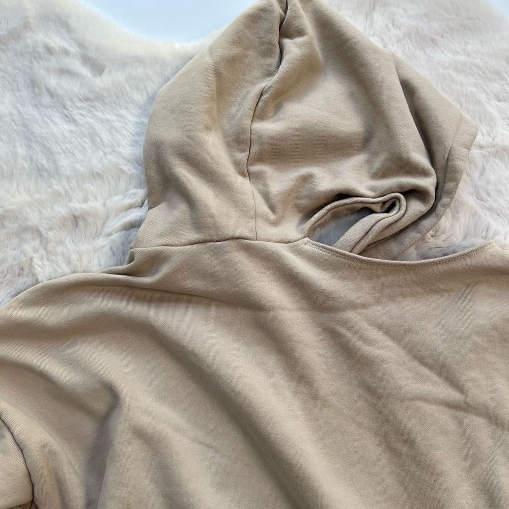 ASTR the label Swift Shoulder Cut Out Hoodie Sweatshirt Sand size M - Picture 10 of 13